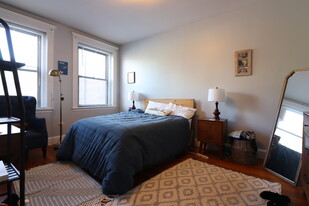 175 Harvard St in Brookline, MA - Building Photo