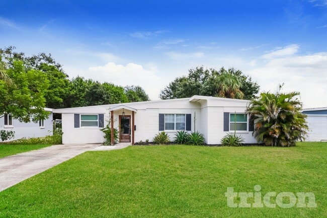 property at 5827 10th St N