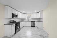 1309 Norham St photo'