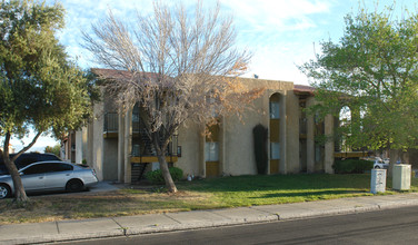 3689 Van Dyke Ave in Las Vegas, NV - Building Photo - Building Photo