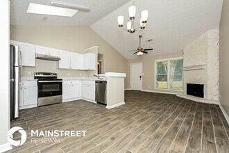 402 Hawthorne Cir in Stockbridge, GA - Building Photo - Building Photo