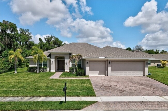 property at 1345 Willow Oak Ct