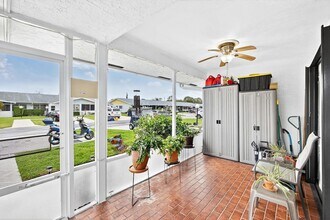 3451 Americo Dr in West Palm Beach, FL - Foto de edificio - Building Photo