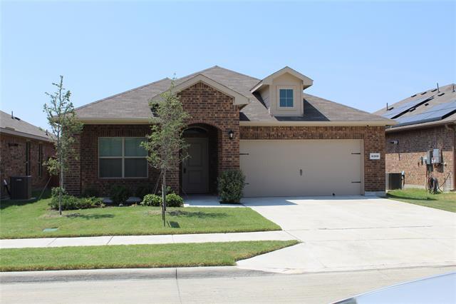 6260 Weaving Loom Wy in Fort Worth, TX - Building Photo