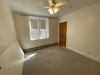 16 Henchman St, Unit 3F in Boston, MA - Building Photo - Building Photo