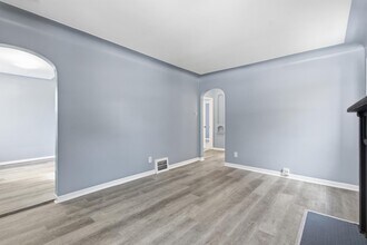 9233 McKinney St in Detroit, MI - Building Photo - Building Photo