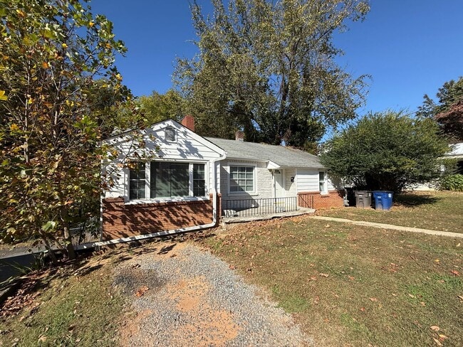 1320 Miller St in Winston-Salem, NC - Building Photo - Building Photo