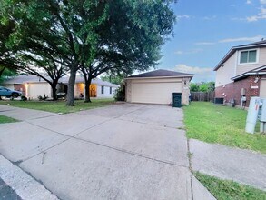 3108 Port Anne Way in Leander, TX - Building Photo - Building Photo