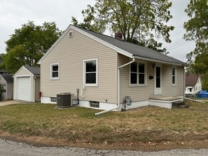 128 Diamond St in Ashland, OH - Building Photo - Building Photo