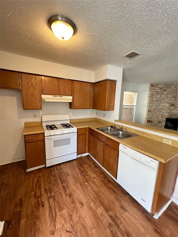 property at 2307 Rachael Ct