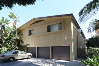 1047 2nd St. in Santa Monica, CA - Building Photo - Primary Photo