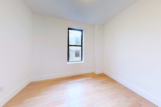 964 Amsterdam Ave in New York, NY - Building Photo - Building Photo