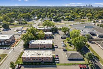 3826 Stinson Blvd NE in Columbia Hts, MN - Building Photo - Building Photo