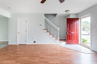 2209 High Bush Cir in Glen Allen, VA - Building Photo - Building Photo