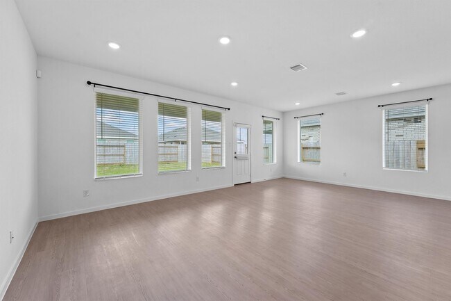 10606 Crimson Trce in Beasley, TX - Building Photo - Building Photo