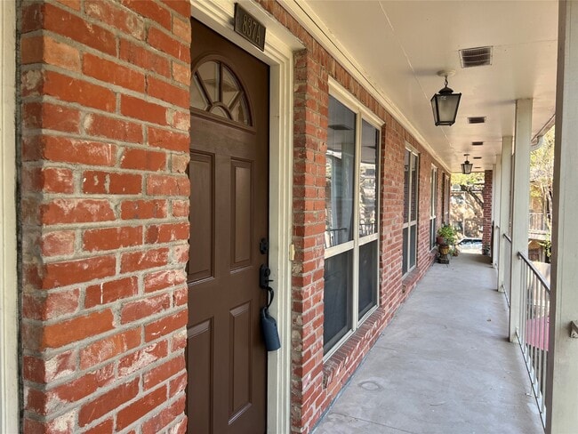 837 Wax Myrtle Ln in Houston, TX - Building Photo - Building Photo