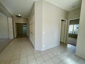 48625 Cll Esperanza in La Quinta, CA - Building Photo - Building Photo