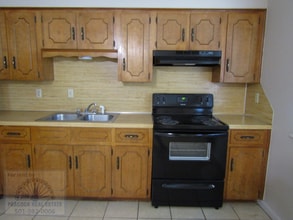 1100 S James St in Jacksonville, AR - Building Photo - Building Photo