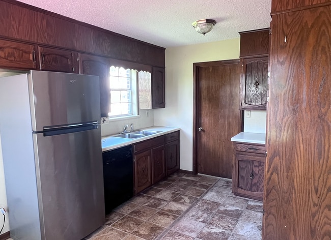 8 Royal Coach Cir in Bessemer, AL - Building Photo - Building Photo