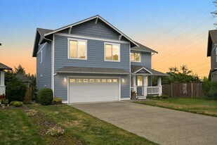 4155 Wayside Ct in Bellingham, WA - Building Photo