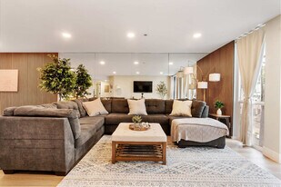 2414 Front St in San Diego, CA - Building Photo