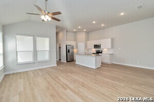 252 Nespral Dr in San Antonio, TX - Building Photo - Building Photo
