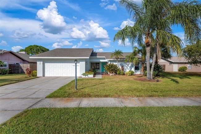 property at 6552 Waterford Cir