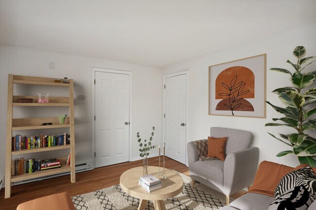 2704 Garfield Ave in Minneapolis, MN - Building Photo - Building Photo