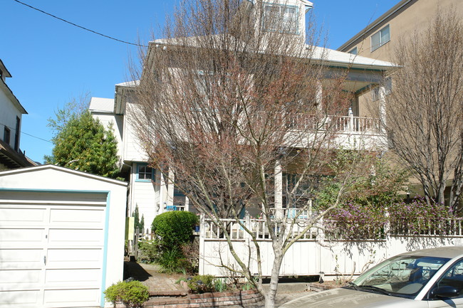 1917-1919 Francisco St in Berkeley, CA - Building Photo - Building Photo