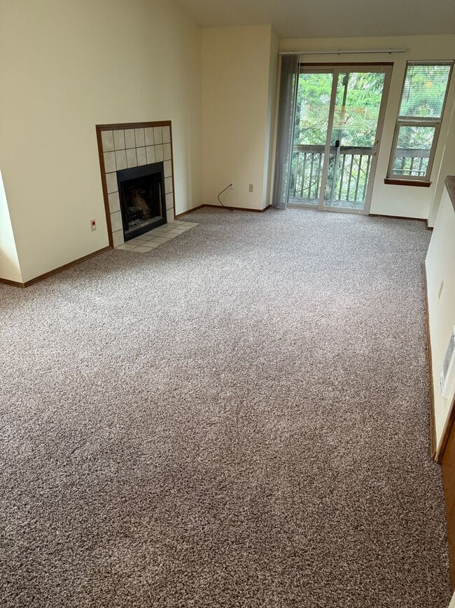 5941-5943-5943 SW Karla Ct in Portland, OR - Building Photo - Building Photo