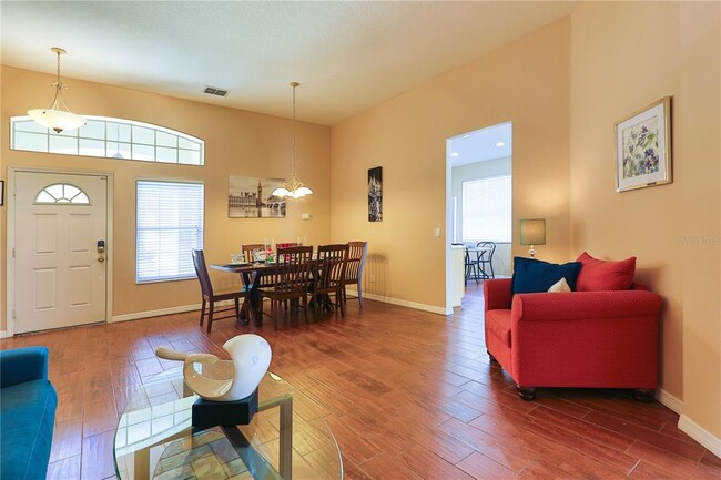 331 Henley Cir in Davenport, FL - Building Photo - Building Photo
