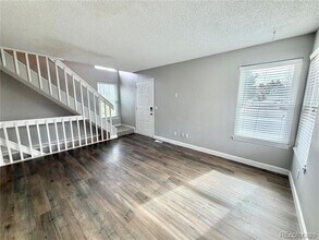 652 Longfellow Ln in Littleton, CO - Building Photo - Building Photo
