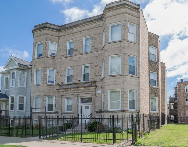 6353 South Langley in Chicago, IL - Building Photo - Building Photo