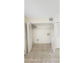 9411 Genna Trace Trail in Jacksonville, FL - Building Photo