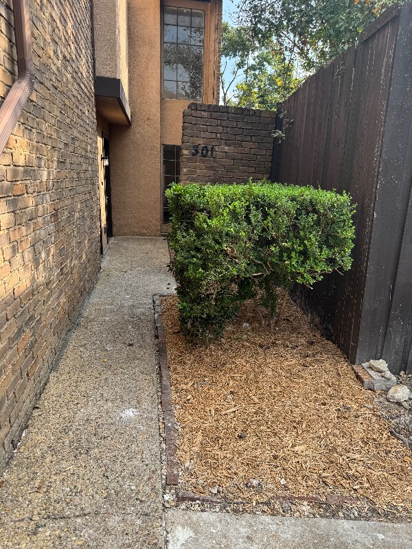 6019 Ridgecrest Rd in Dallas, TX - Building Photo - Building Photo