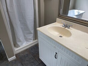 1603 N Martin Luther King Jr Blvd. in Tallahassee, FL - Building Photo - Building Photo