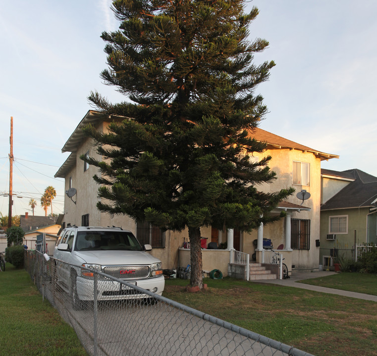 2815 Huron St in Los Angeles, CA - Building Photo