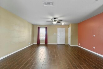 316 Wildcat Dr in Bastrop, TX - Building Photo - Building Photo