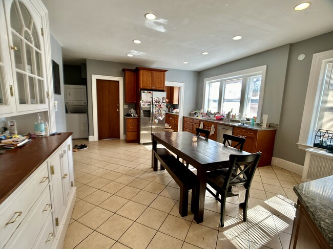 480 Jamaicaway, Unit 1