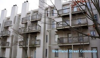 1305 Wertland St, Unit B9 in Charlottesville, VA - Building Photo