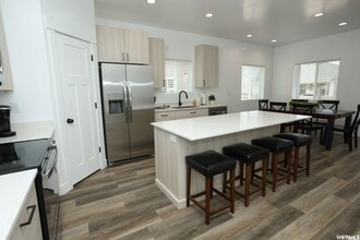 931 W 1080 S in Richfield, UT - Foto de edificio - Building Photo