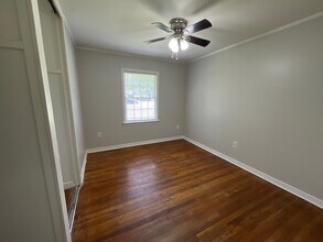 942 W Forest Ave in Jackson, TN - Building Photo - Building Photo