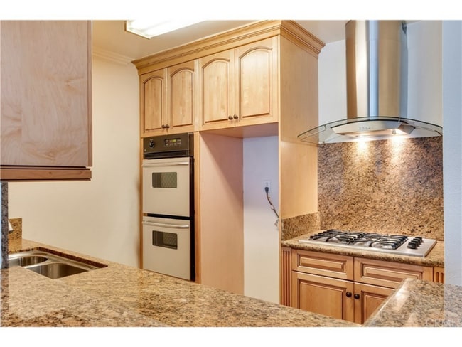 property at 18620 Hatteras St