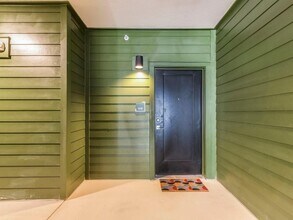 4802 S Congress Ave in Austin, TX - Building Photo - Building Photo