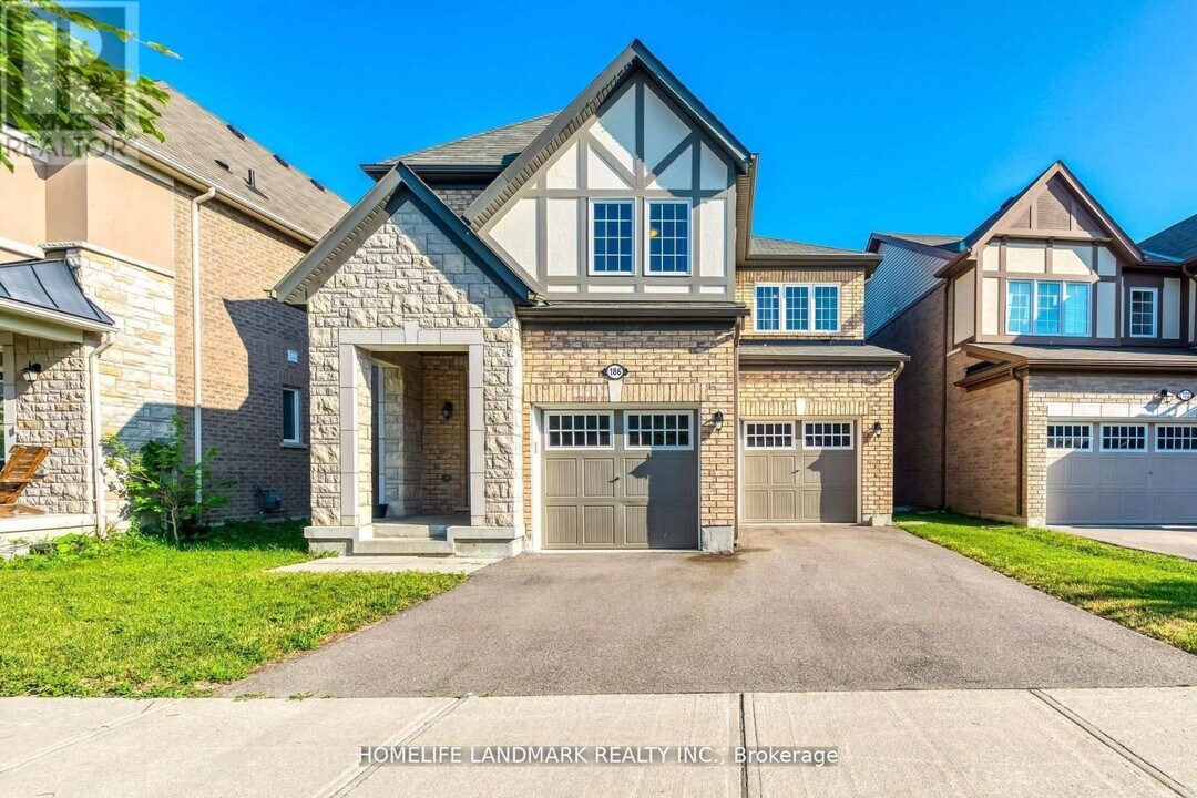 186 Degraaf Cres in Aurora, ON - Building Photo