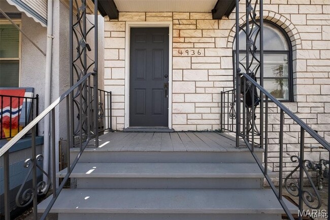 4936 Shaw Ave in St. Louis, MO - Building Photo - Building Photo