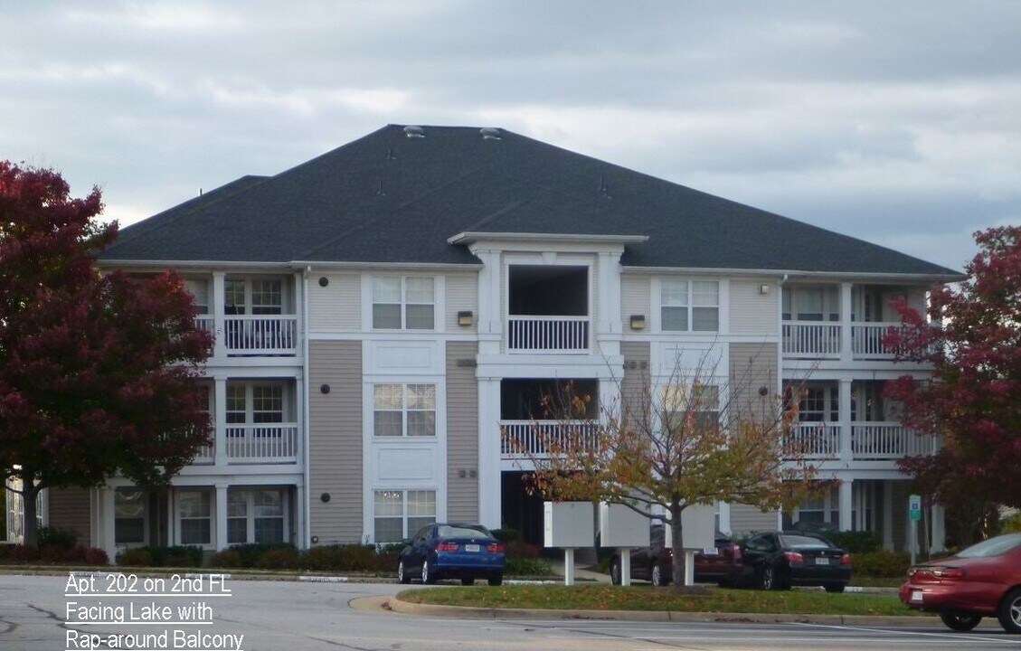 14154 Cuddy Loop in Woodbridge, VA - Foto de edificio