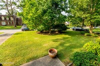 326 Forest Grove Ave photo'