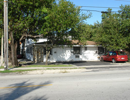 7332 NW 2nd Ave Apartamentos