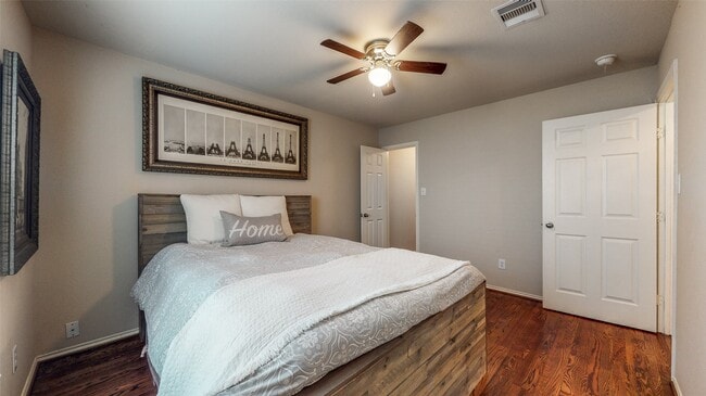 property at 1321 Paige St